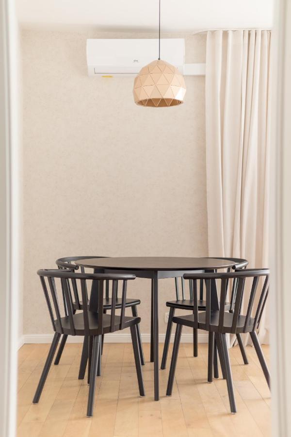 Grand Theater Beige Apartment Варшава Екстер'єр фото